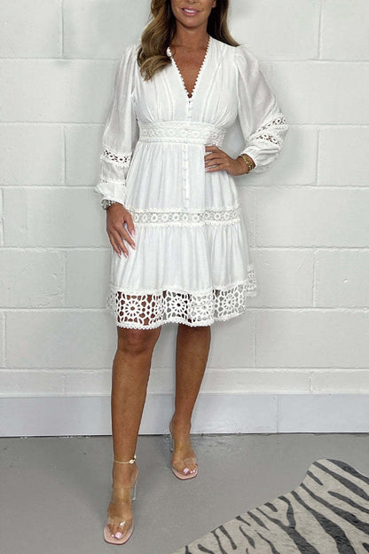 🎁Hot Sale 49% OFF⏳Women's White Vintage Hollow Out Lace V-Neck Dress