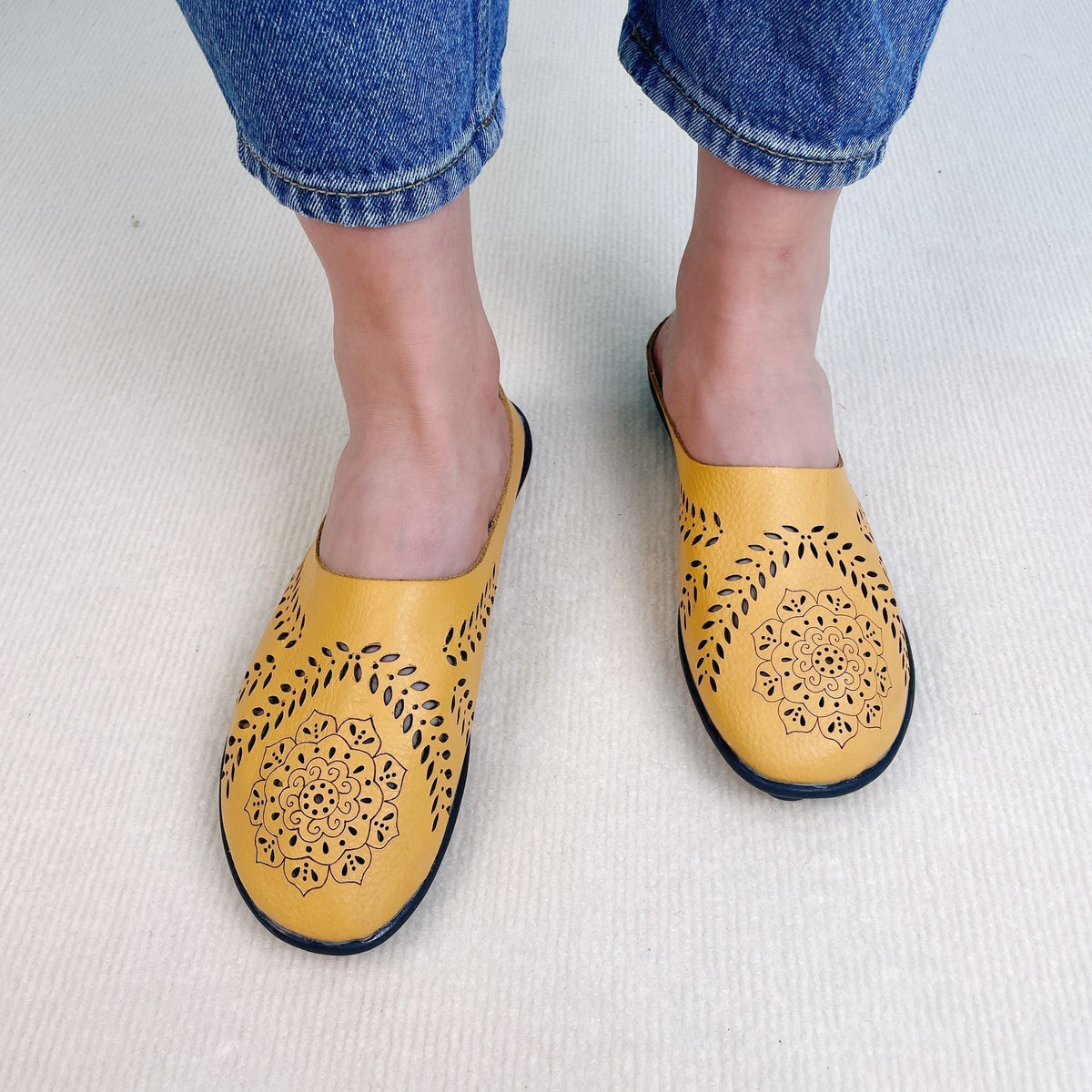 🔥 49% DISCOUNT 🔥Casual All-Match Hollow Slippers